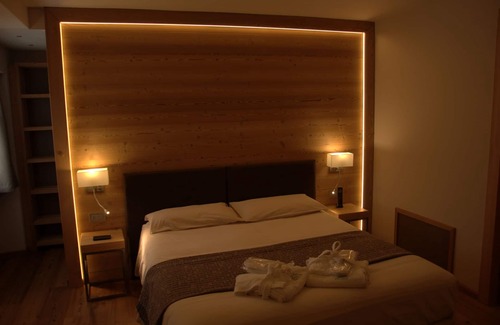 Viceno Hotel | Albergo Edelweiss