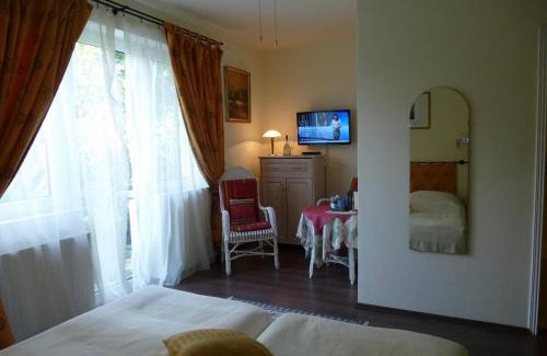 Balatongyorok Hotel | Albergo Giardino