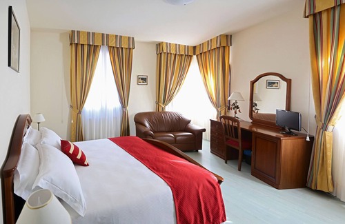 Fossalta di Piave Hotel | Albergo Italia