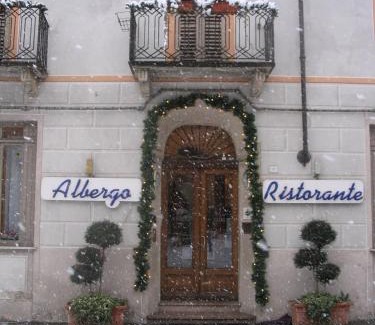 Varallo Hotel | Albergo Italia