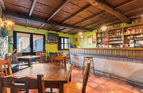 Pivierda House | Albergue El Colmado