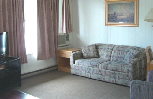 Port Alberni Hotel | Alberni Inn
