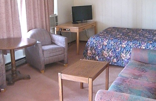 Port Alberni Hotel | Alberni Inn