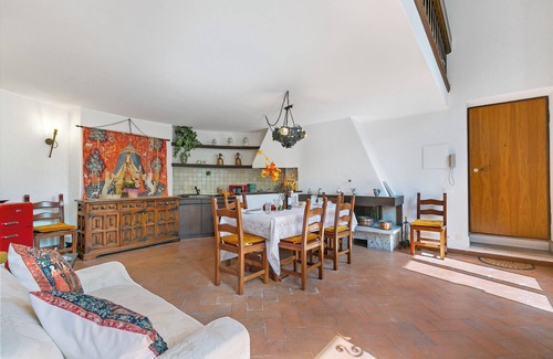 Carciano Apartment | Albert Castle Apt, Baveno, Italy