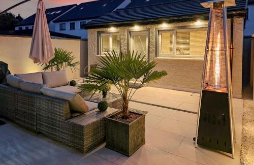 Leixlip Ski Chalet | ALBERT COURT