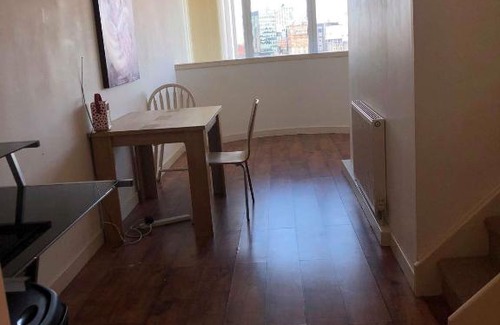The Docks Apartment | *Albert Dock* LOCATION* 5 Min Walk Into Central Liverpool *