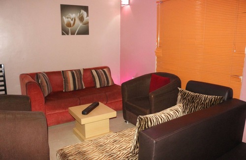 Uyo Hotel | Albert Suites