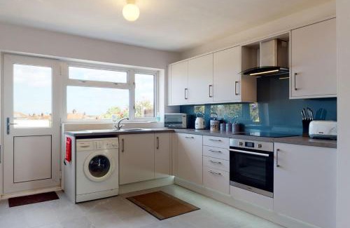 St George House | Alberts Retreat