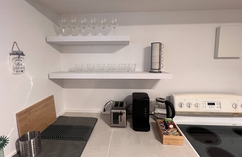 Maple Ridge House | Albion cozy guest suite