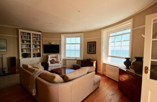 Deal Apartment | Albion House