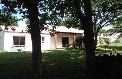 Saint-Julien-des-Landes Apartment | Albizia