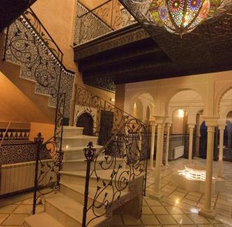 Puebla de Almenara Villa | Alborada Riad