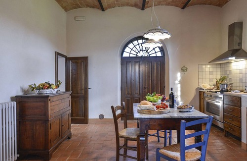 San Giovanni d'Asso Villa | Alborata 10, Emma Villas