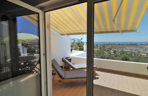 Patio Apartment | Albufeira Panoramic Sea & Marina view apartment, pool, center 15 min walk