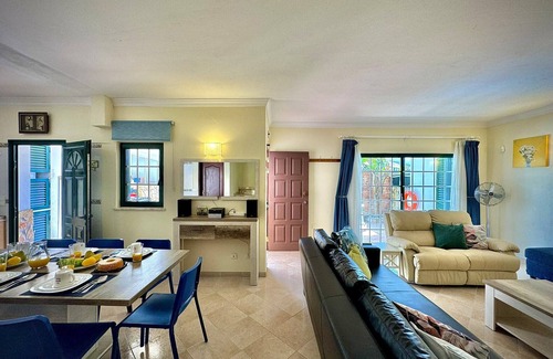 Urbanizacao dos Calicos Villa | ALBUFEIRA SUMMER VILLA 1 WITH POOL by HOMING