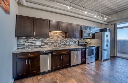 Raynolds Addition House | Albuquerque downtown condo