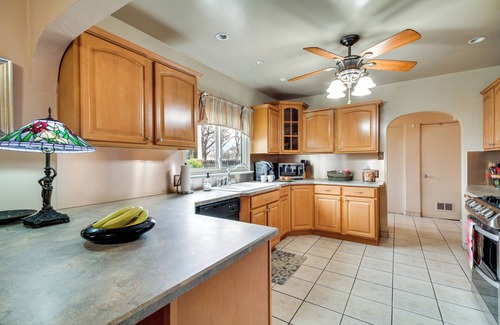 Nob Hill House | Albuquerque Home w/Patio < 1 Mile to Nob Hill!