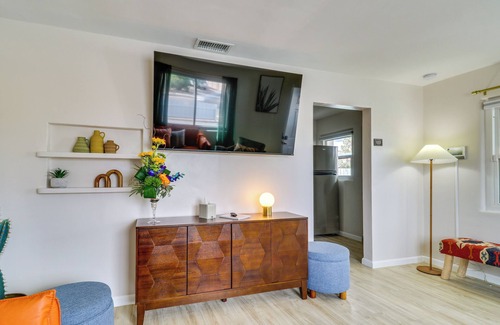 Albuquerque House | Albuquerque Retreat w/Hot Tub - Central Location!