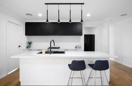 Thurgoona House | Albury Oasis