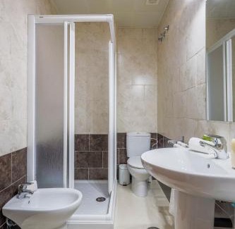 Alcala Del Rio Apartment | Alcalá del rio 2B