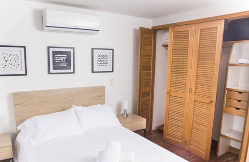 La Aguacatala Apartment | ALCAZAR OVIEDO 1204 · Cozy Flat 1AC near Oviedo Mall by HOUSY HOST