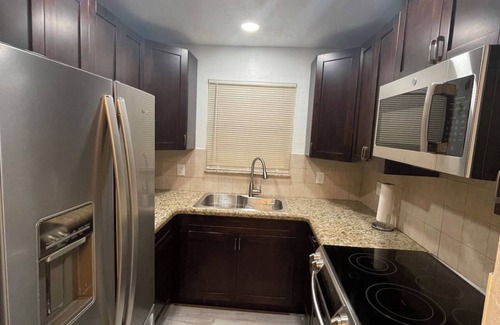 Royal Poinciana House | Alchemist Retreat Hollywood Beach