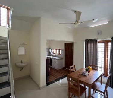 Thiruvananthapuram House | Alchemist Villa-Kazhakootam