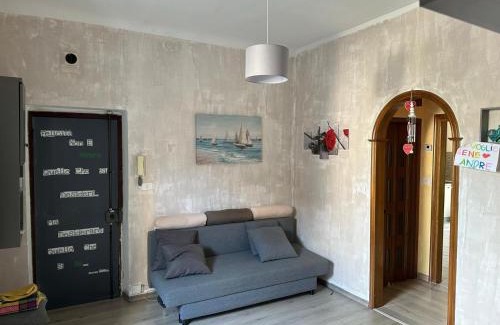Rivarolo Ligure Apartment | alchiccodoro