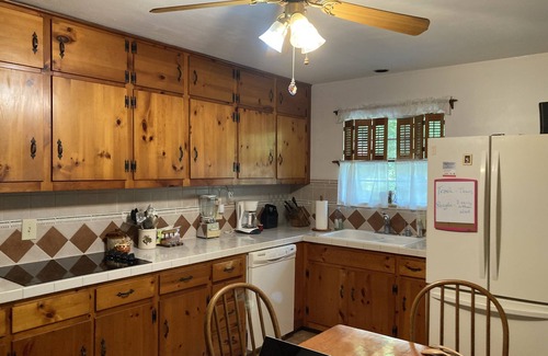 Alcoa House | Alcoa/Maryville Convenient Locale