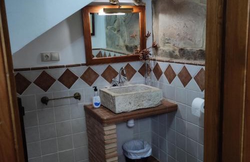 Villanueva de Viver House | Alcoba con patio del siglo XIX