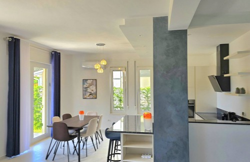 Qerek Villa | ALD276 - Vila 99 Edlira PERLA