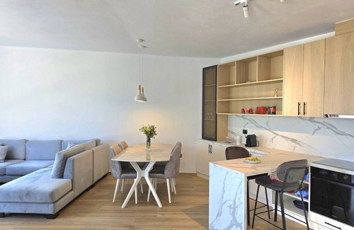 Ishem Ski Chalet | ALD277 - Marion & Kjamil