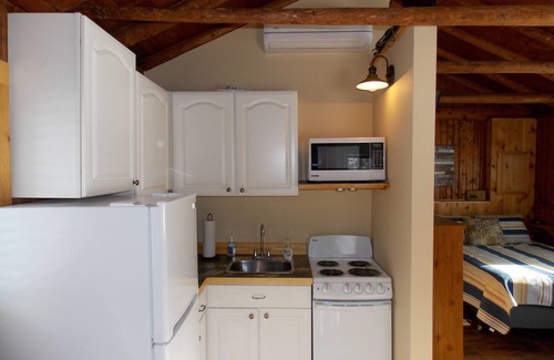 Alden Cabin | Alden Sunrise Cabin In Quaint Downtown Alden Near Torch Lake