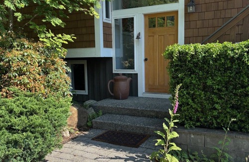 Freeland House | Alder House at Beverly Beach Whidbey Island