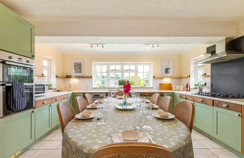 Irstead Cottage | Alderfen View | Fabulous 5-bed home with an outdoor swimming pool in the heart of The Norfolk Broads