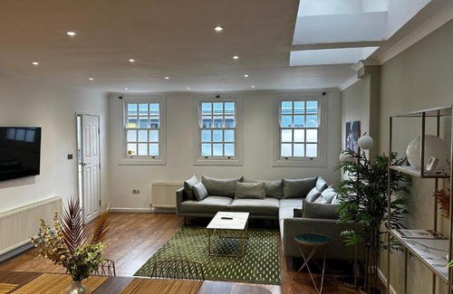 De Beauvoir House | Aldo's 2 Bedroom Townhouse London N1