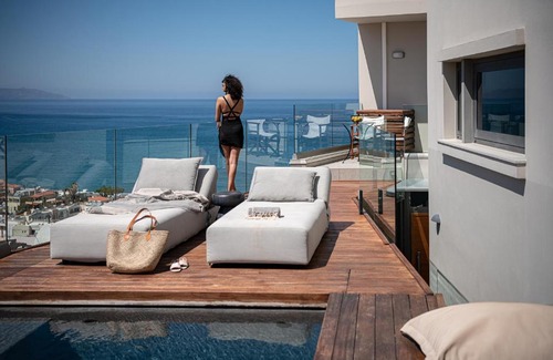 Platanias Town Apartment | Alectrona Living Crete, Apartment RocSea