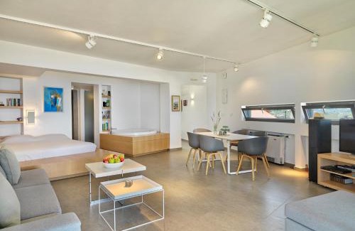 Platanias Town Apartment | Alectrona Living Crete, Apartment RocSea