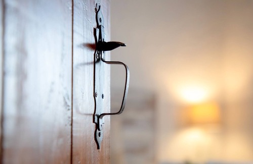 Monforte House | Aleixo's Guest House: entire house with garden in the heart of Alentejo