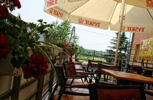 Radruz Bed & Breakfast | "Aleksandrówka" Restauracja i Noclegi