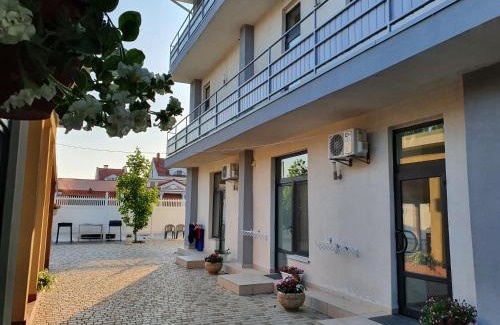Chornomorsk House | Aleksandriya