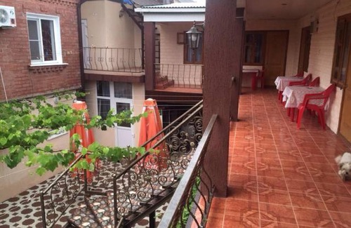 Bzhid House | Alenka