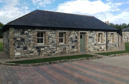 Leixlip Cottage | Alensgrove Cottages No. 11
