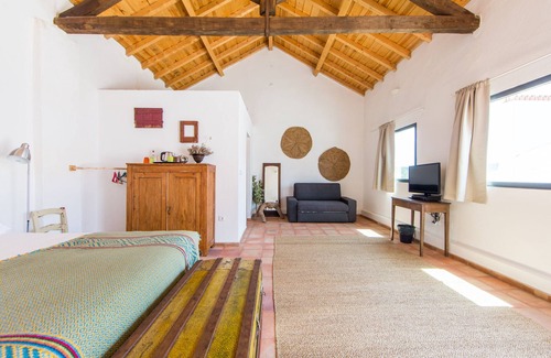 Margem Other | ALENTEJO HILL, GREAT FOR FAMILIES OR GROUPS OF FRIENDS!