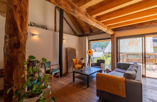 Montricher-Albanne House | Alesina