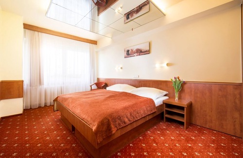 Hradec Kralove Hotel | Alessandria