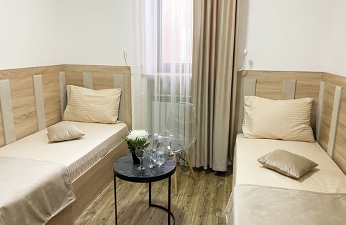 Kentron Hotel | Alex Hotel