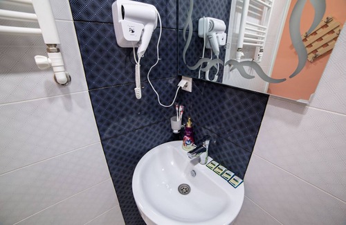 Kentron Hotel | Alex Hotel