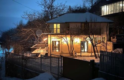 Bostandyk District Villa | Alexa Mountain House