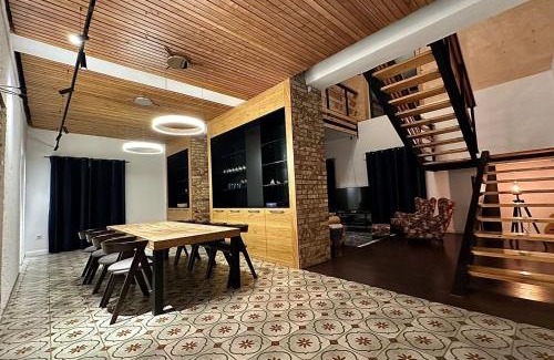 Bostandyk District Villa | Alexa Mountain House